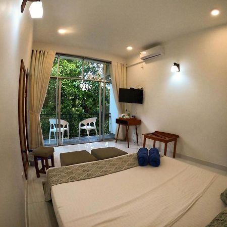 Hill Country Villa แคนดี้ ภายนอก รูปภาพ