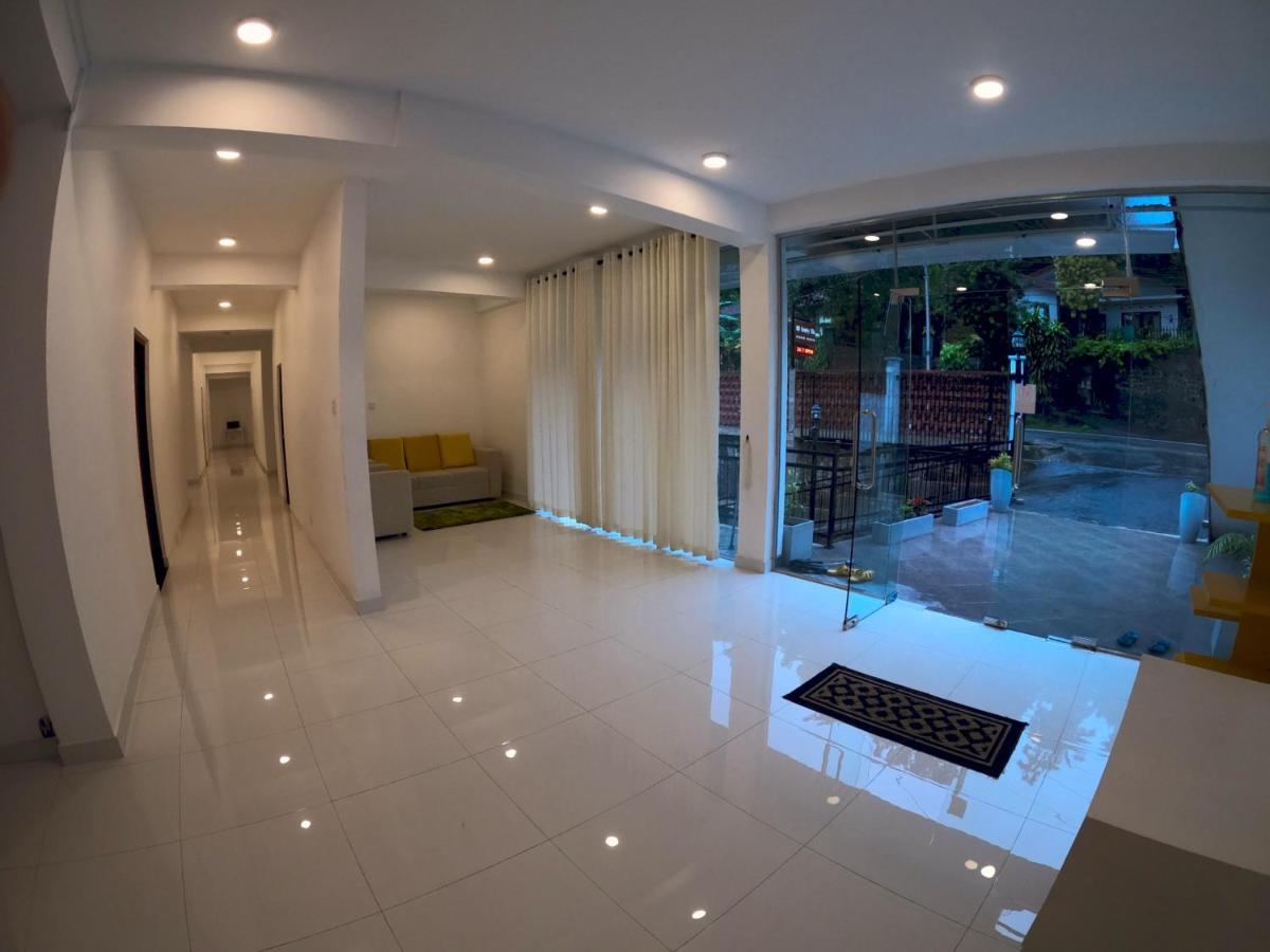 Hill Country Villa แคนดี้ ภายนอก รูปภาพ
